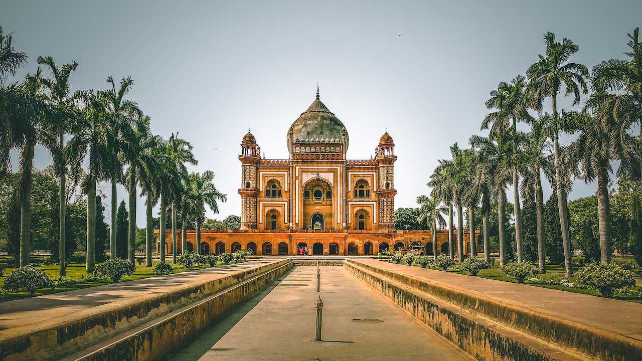 26 Best Apps To Learn Hindi In 2025 (Tried And Tested)